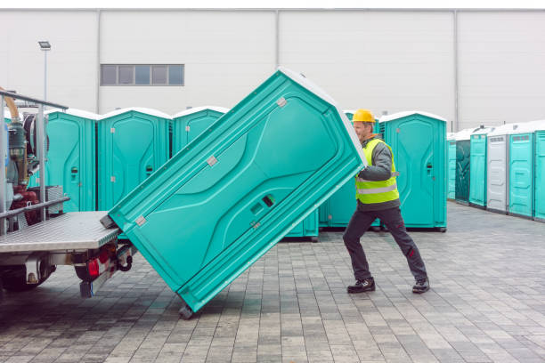 Best Portable restroom trailer rental  in Vidalia, LA